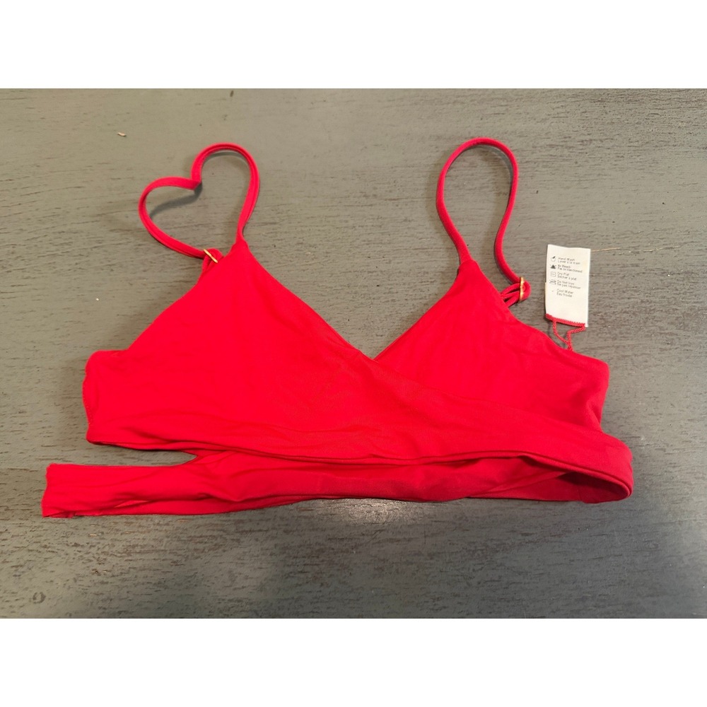 L Space Rebel Bikini Top Red Heart Hardware Small NWOT